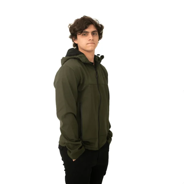 Campera Vortrek Hombre SOFTSHELL 29117224 con Capucha color Verde - Imagen 2