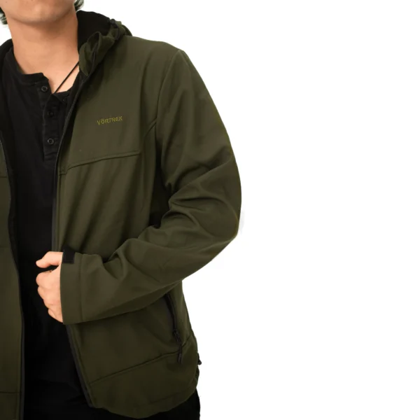 Campera Vortrek Hombre SOFTSHELL 29117224 con Capucha color Verde - Imagen 5