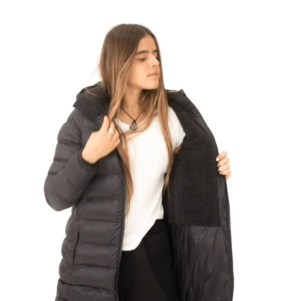 Campera Vortrek Mujer 21217641 Puffer larga Poliamida y corderito color Negro - Imagen 3