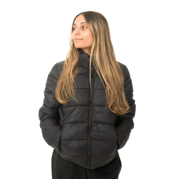 Campera Vortrek Mujer 21217643 Puffer Poliamida y corderito color Negro - Imagen 5