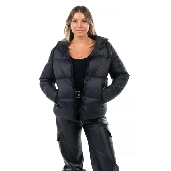 Campera Vortrek Mujer Puffer con Capucha color Negro 21217701 - Imagen 6