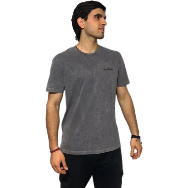 REMERA VORTREK COTTON BLACK SWISS Manga Corta Hombre Color Gris - Imagen 5