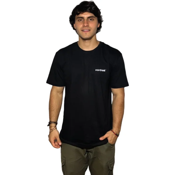 REMERA VORTREK COTTON BLACK SWISS Manga Corta Hombre Color Negro - Imagen 6