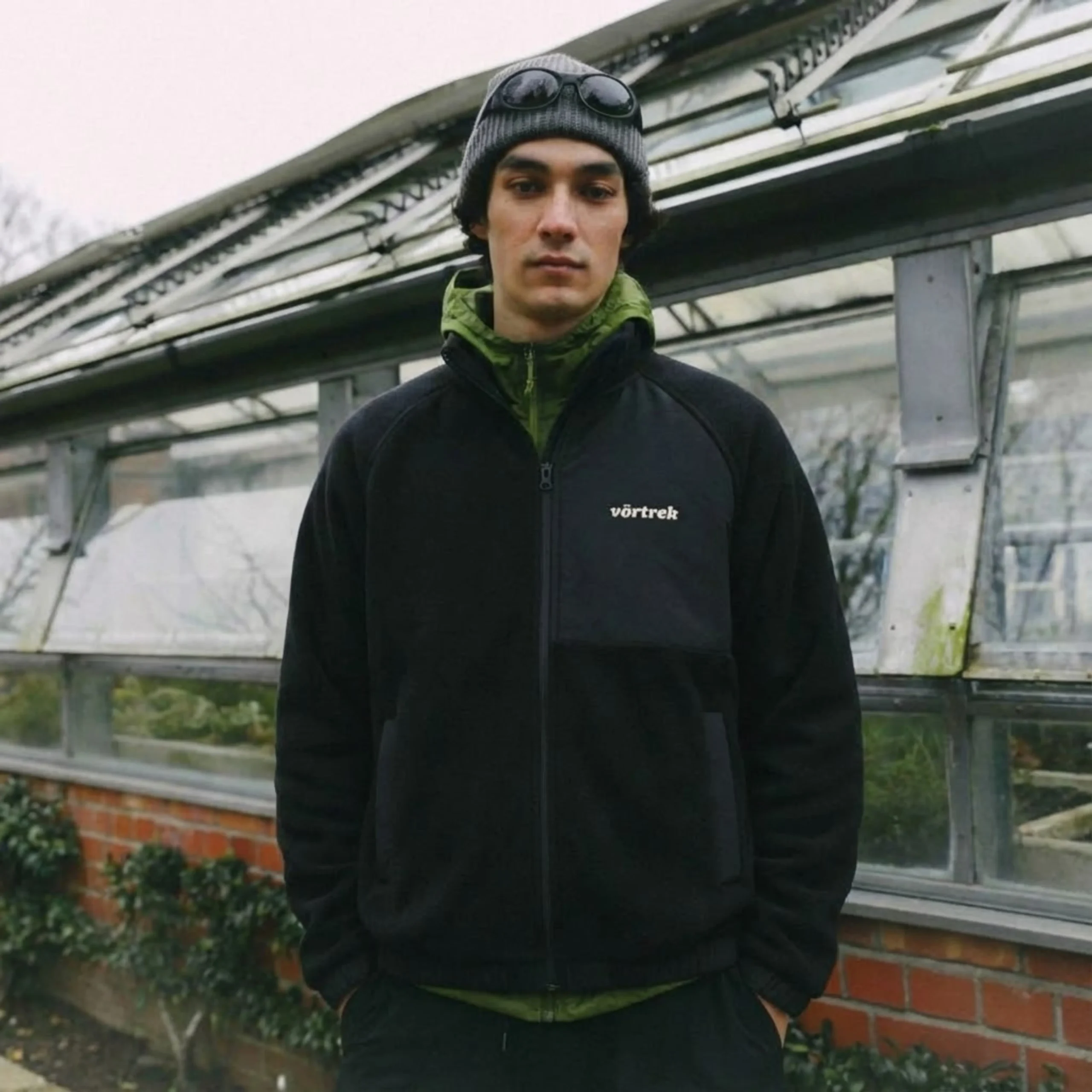 Campera Polar Cozytrek Color Negro - Imagen 3